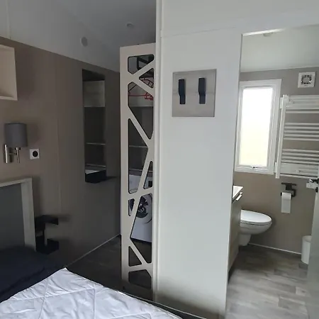 Mh 131 Bois Dormant Fond D'impasse, 6 Personnes * Saint-Jean-de-Monts