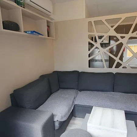 Campsite Mh 131 Bois Dormant Fond D'impasse, 6 Personnes