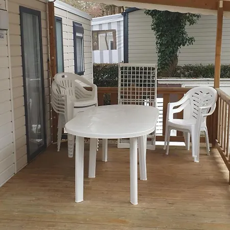 Campsite Mh 131 Bois Dormant Fond D'impasse, 6 Personnes